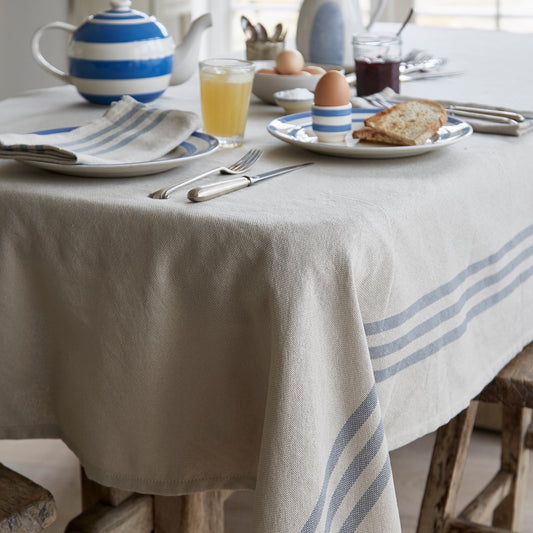 Maxime Linen & Blue Tablecloth