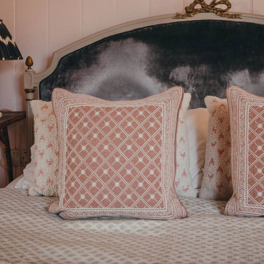 Lucknow Star Pippins Pink Cushion