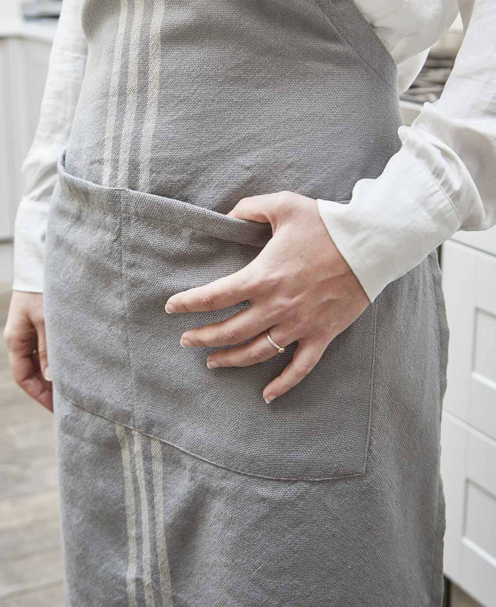 Maxime Grey & Linen Apron