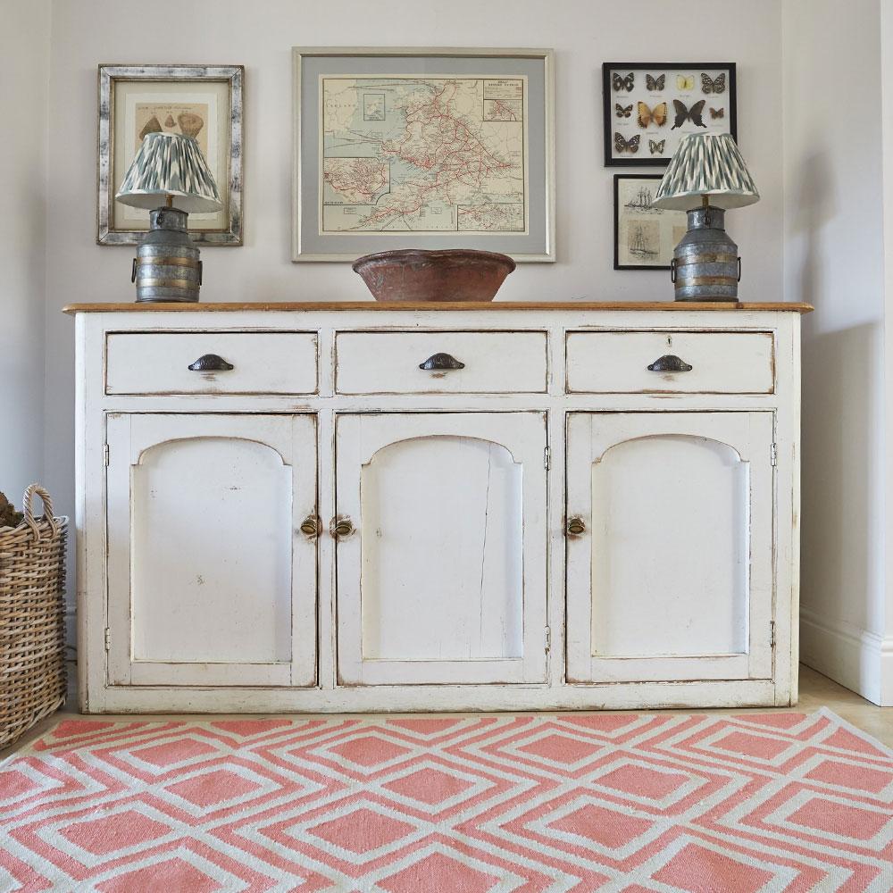 Iris Coral Rug with sideboard