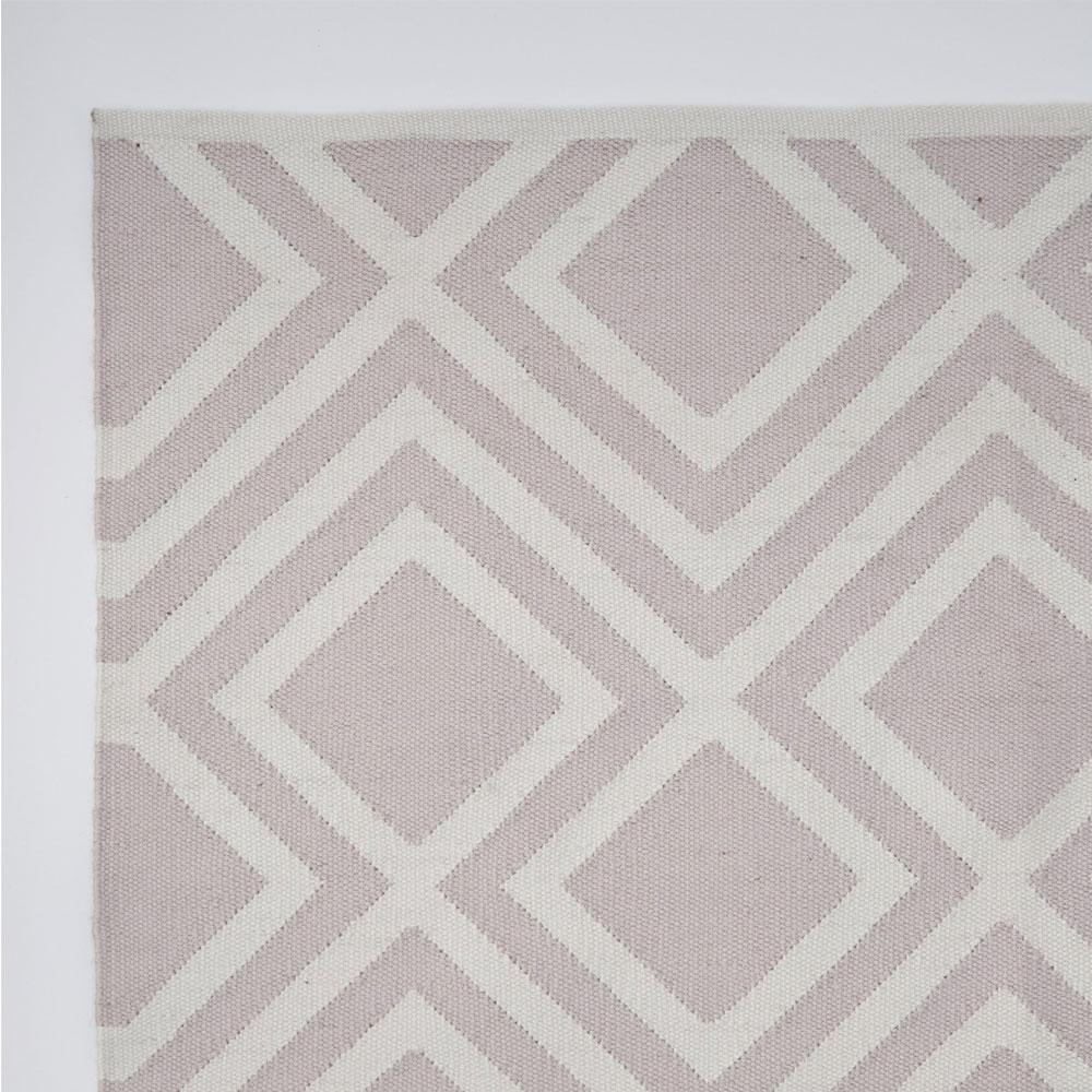 Shell Iris Runner Rug