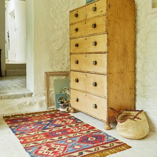 Nomad Taurus Rug with drawer unit