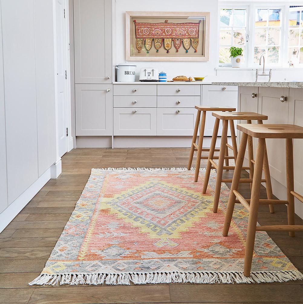 Tarifa Rug lifestyle
